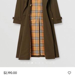 BURBERRY NWOT MINT CONDITION LONG COAT